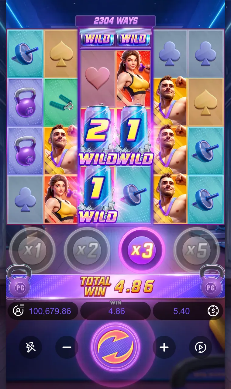 Latas de energia azuis com os números 2 e 1 nos rolos 3 e 4 do Mighty Mania, com o multiplicador do jogo base aceso em x3