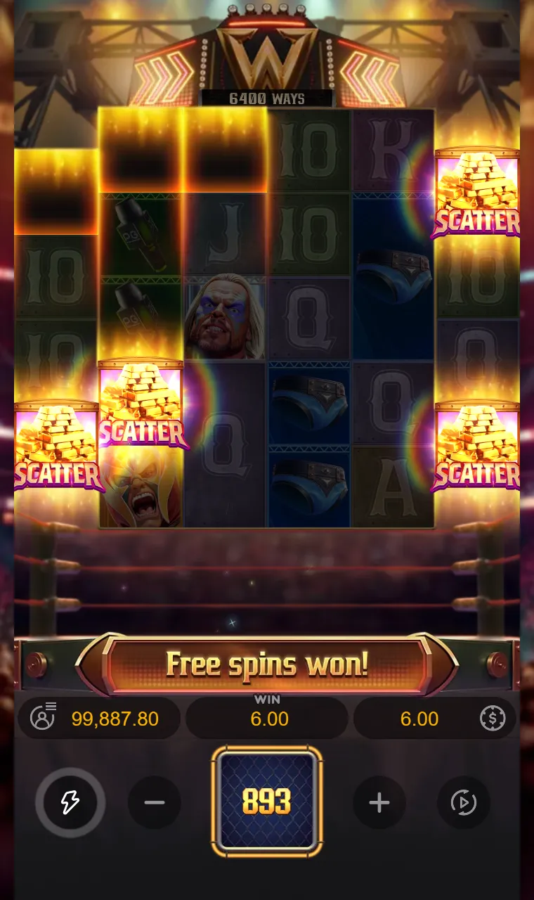 Quatro scatters de barras de ouro espalhados pela grade do Reel Royale Showdown com a faixa Free spins won