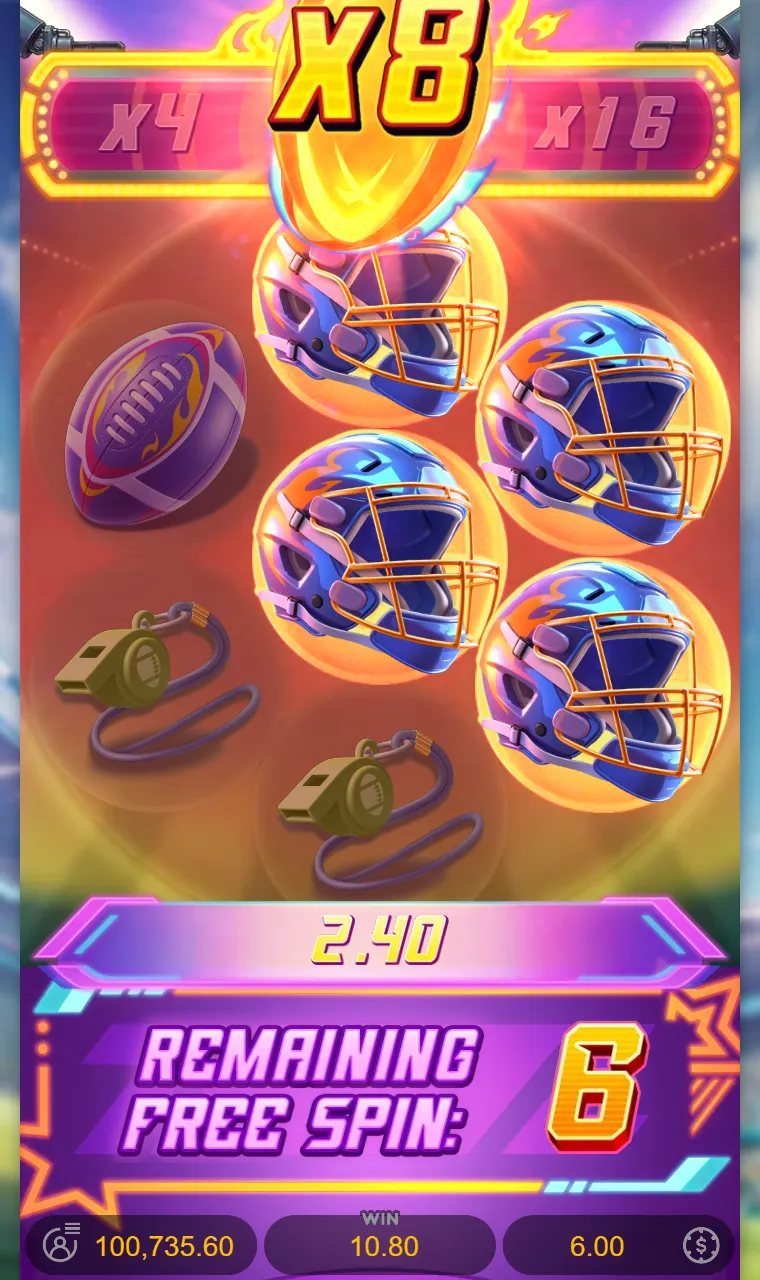 Quatro capacetes formando uma vitória nos giros grátis do Touchdown Wins com a barra de multiplicadores em x8